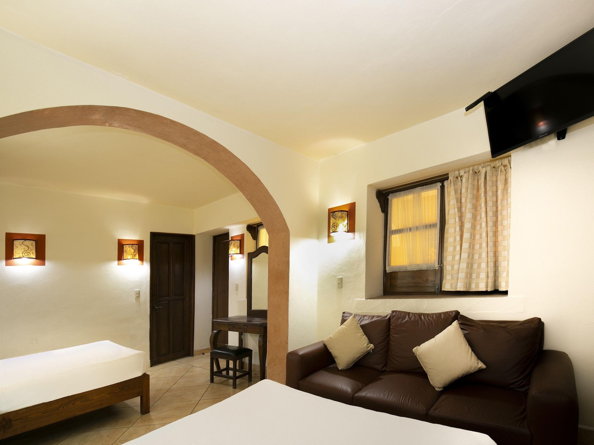Hotel Casa Del Virrey & Suites Morelia Ngoại thất bức ảnh