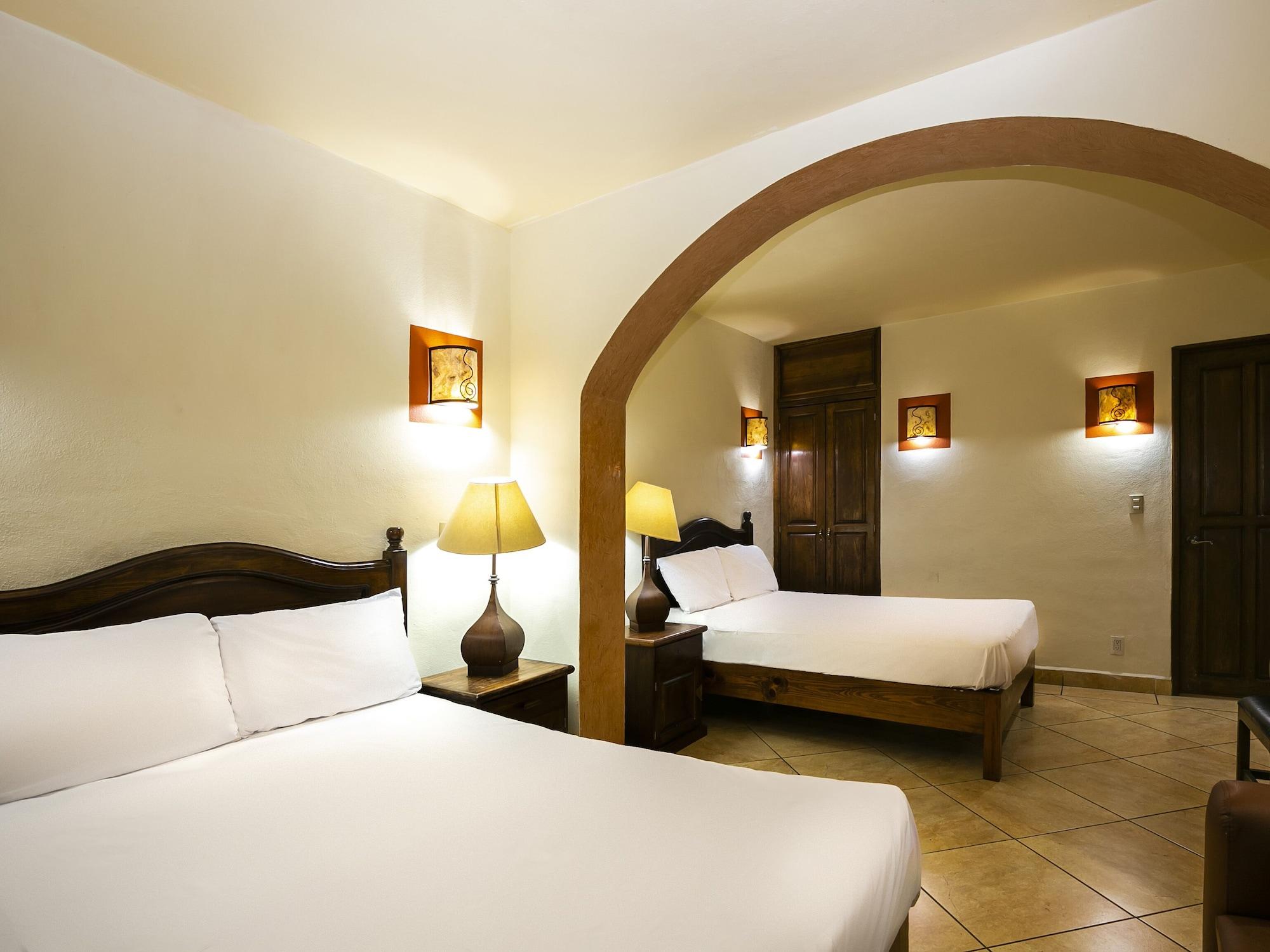Hotel Casa Del Virrey & Suites Morelia Ngoại thất bức ảnh