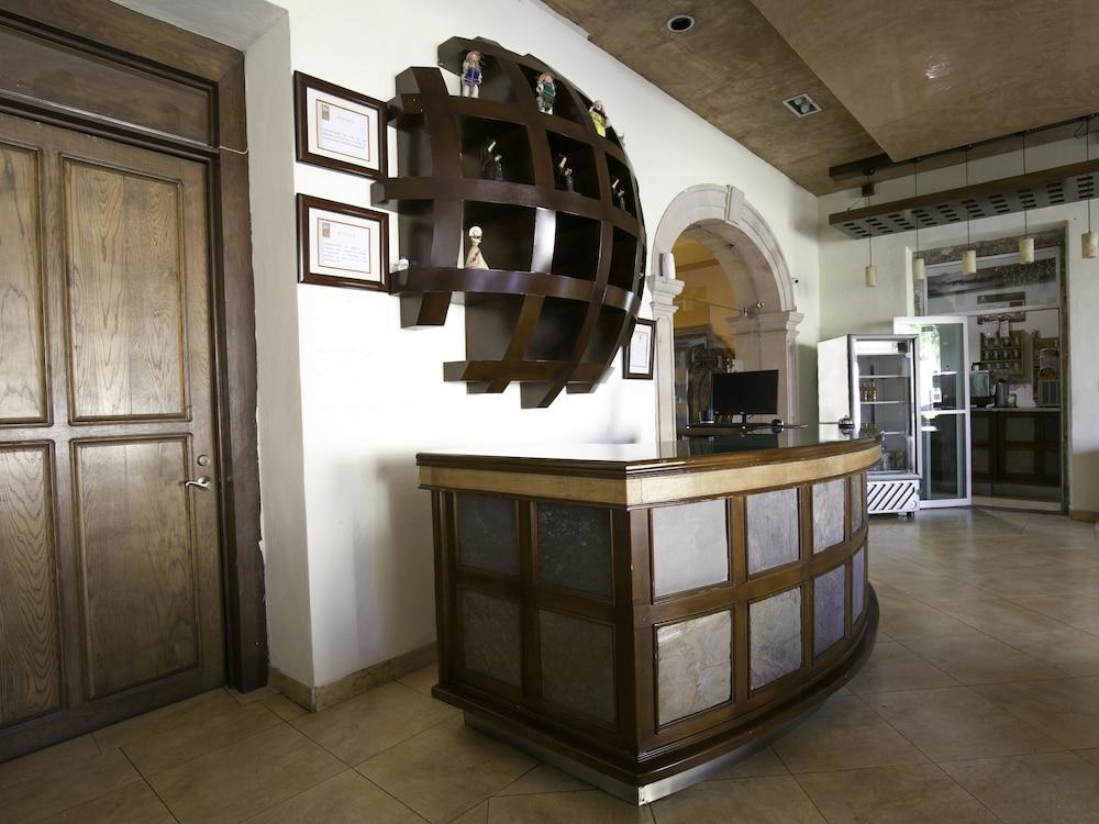 Hotel Casa Del Virrey & Suites Morelia Ngoại thất bức ảnh