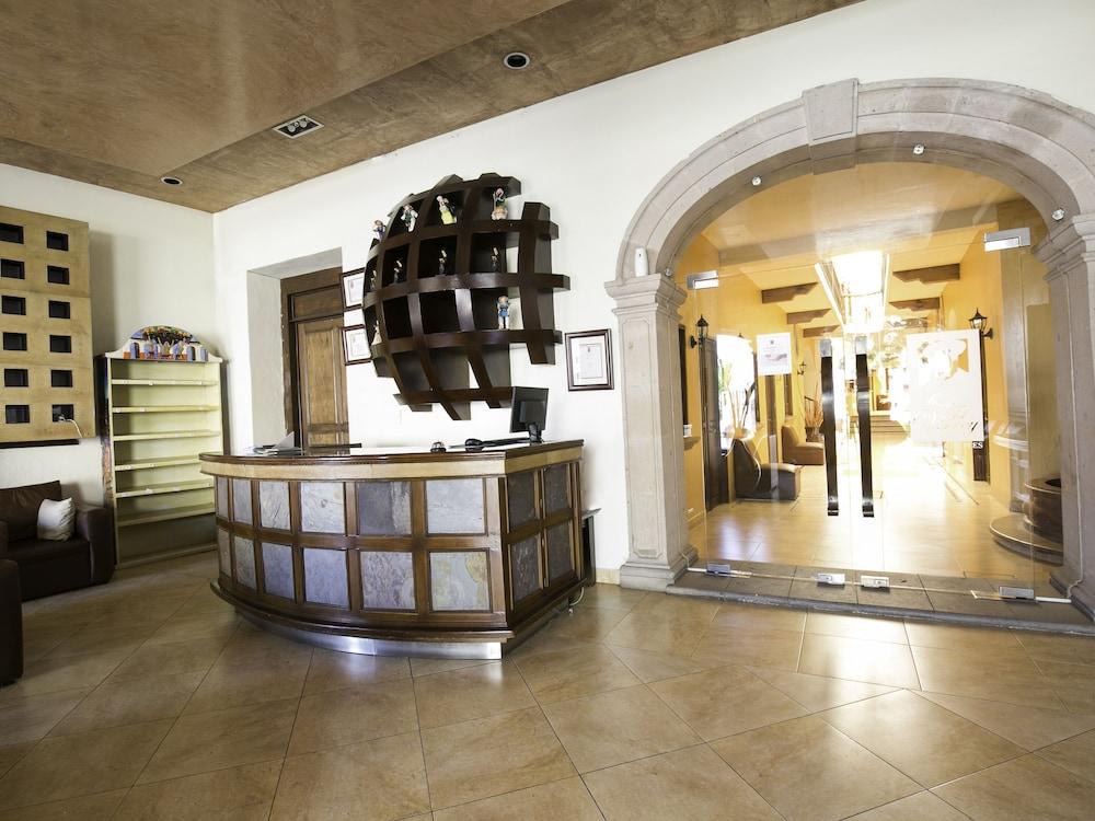 Hotel Casa Del Virrey & Suites Morelia Ngoại thất bức ảnh