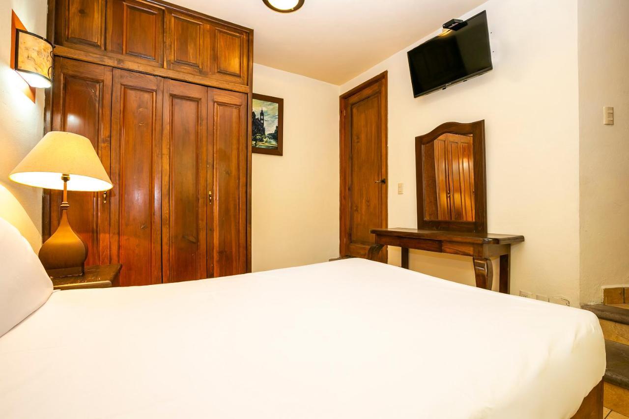Hotel Casa Del Virrey & Suites Morelia Ngoại thất bức ảnh