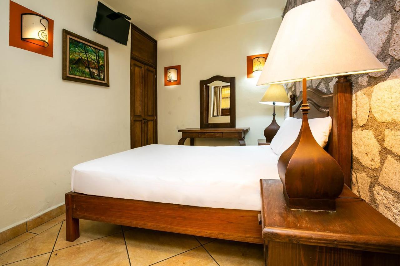Hotel Casa Del Virrey & Suites Morelia Ngoại thất bức ảnh