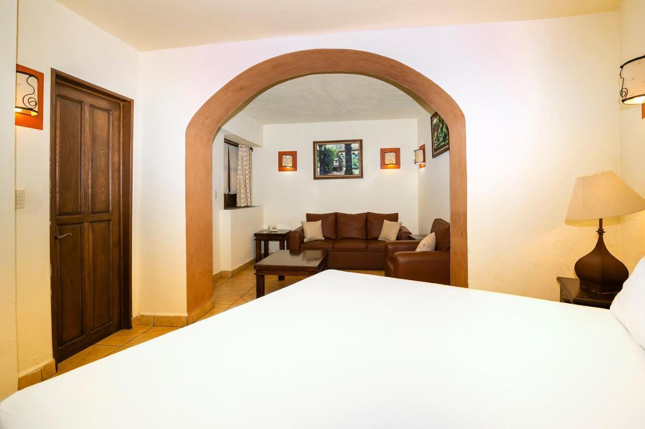 Hotel Casa Del Virrey & Suites Morelia Ngoại thất bức ảnh