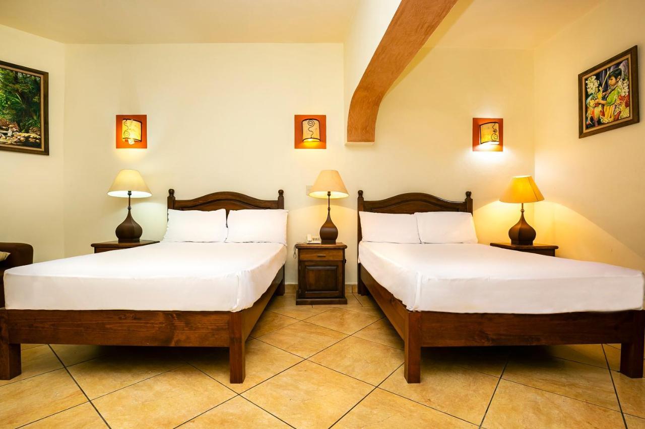 Hotel Casa Del Virrey & Suites Morelia Ngoại thất bức ảnh